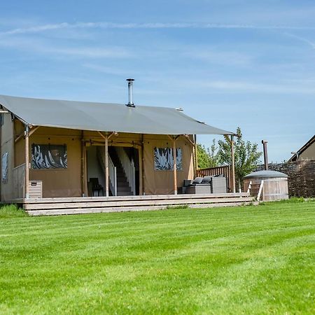 Hencote Vineyard Glamping Village Shrewsbury Eksteriør billede