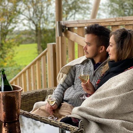 Hencote Vineyard Glamping Village Shrewsbury Eksteriør billede