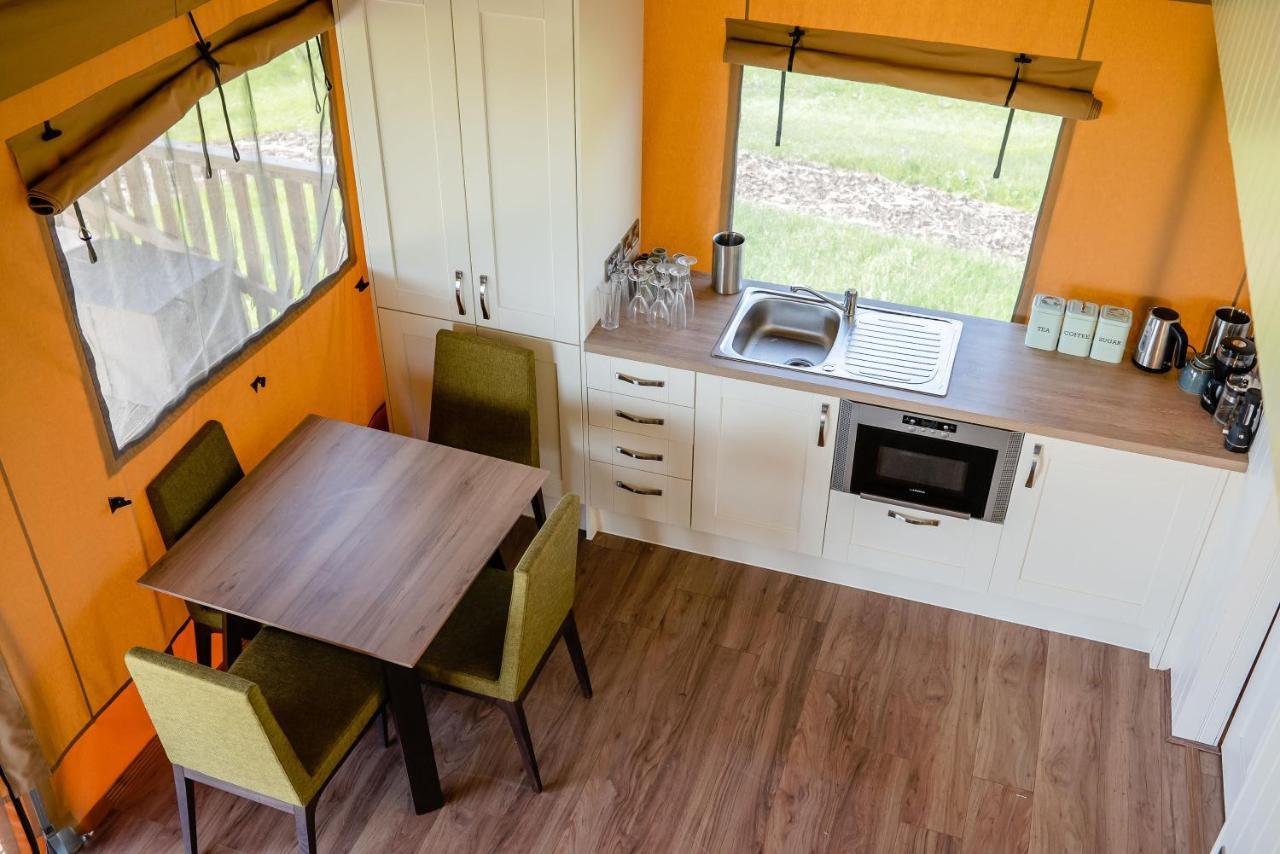 Hencote Vineyard Glamping Village Shrewsbury Eksteriør billede