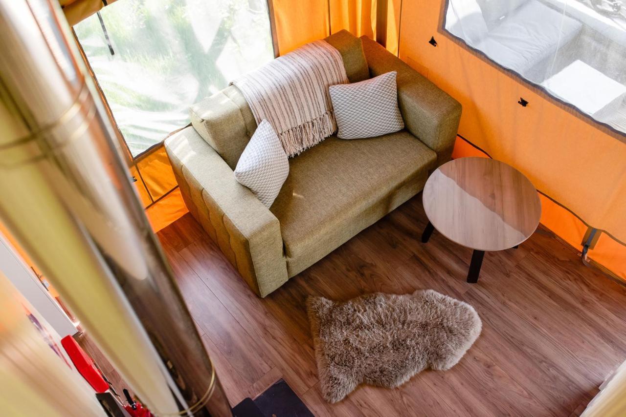 Hencote Vineyard Glamping Village Shrewsbury Eksteriør billede